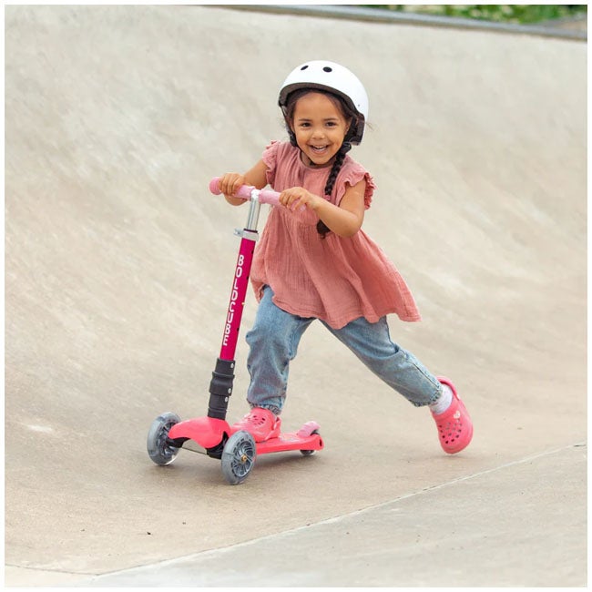 BOLDCUBE 3-WHEEL FOLDING SCOOTER TEENY PINK