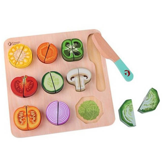 CLASSIC WORLD CUTTING VEGETABLE PUZZLE