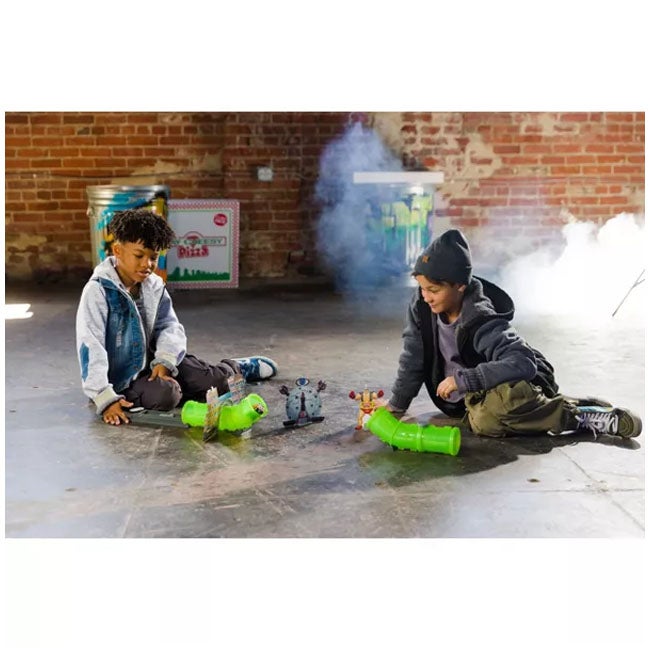 TEENAGE MUTANT NINJA TURTLES SHELL RIDERS TRICK CITY PLAYSET