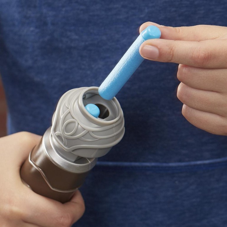 HASBRO AVENGERS POWER MOVES - THOR HAMMER STRIKE