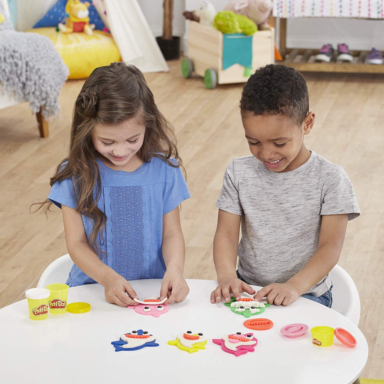 PLAY-DOH BABY SHARK SET