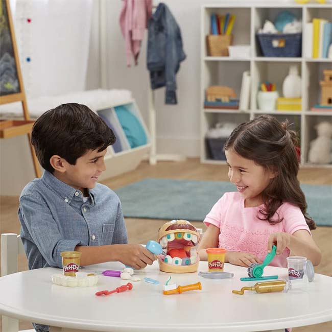 PLAY-DOH DRILL AND FILL DENTIST