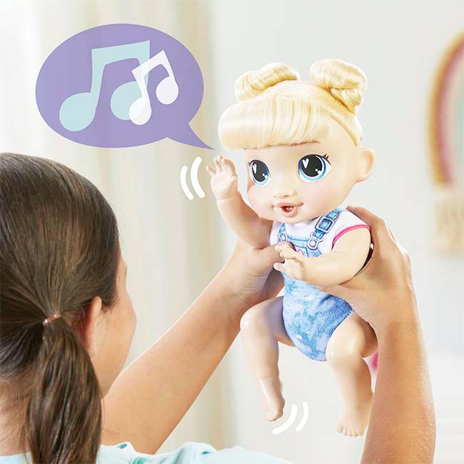 BABY ALIVE CRAWL N PLAY HARPER HUGS BABY DOLL PLAYSET