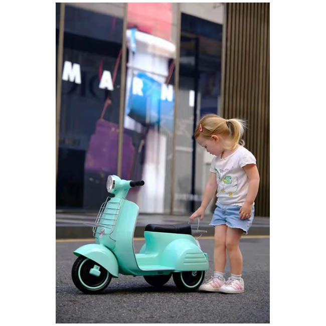 HERO RIDE-ON MINI-BIKE (6V Battery)