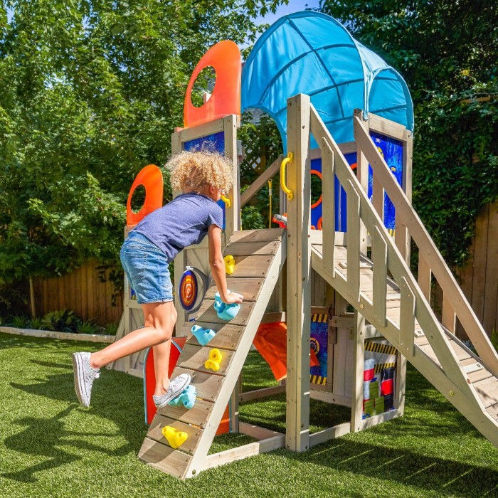 KIDKRAFT NERF COMMAND BASE BATTLE FORT