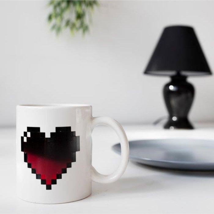 KIKKERLAND MORPH MUG PIXEL HEART
