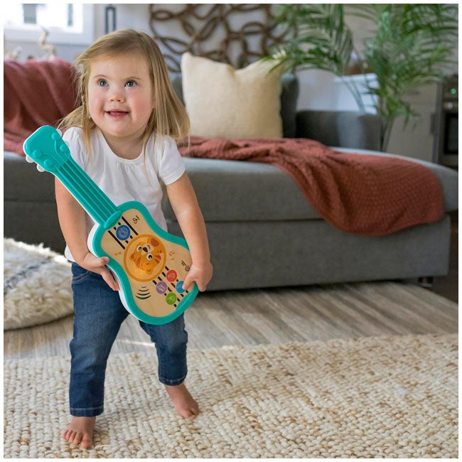BABY EINSTEIN BY HAPE SING AND STRUM MAGIC TOUCH UKULELE