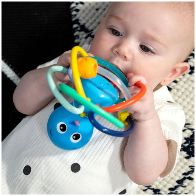 BRIGHT STARTS OCEAN EXPLORERS OPUSS SHAKE  AND SOOTHE RATTLE