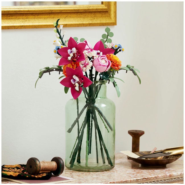 LEGO BOTANICALS PRETTY PINK FLOWER BOUQUET