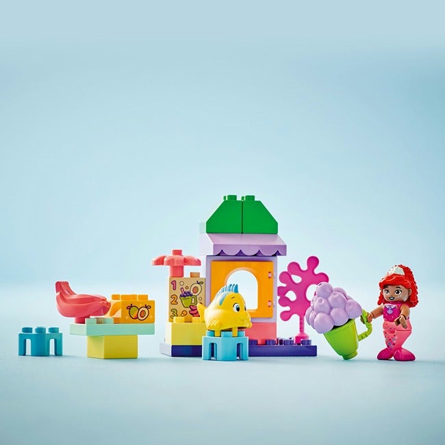 LEGO DUPLO DISNEY ARIELS AND FLOUNDERS CAFE STAND