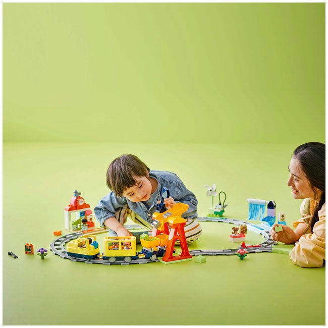 LEGO DUPLO BIG INTERACTIVE COMMUNITY TRAIN