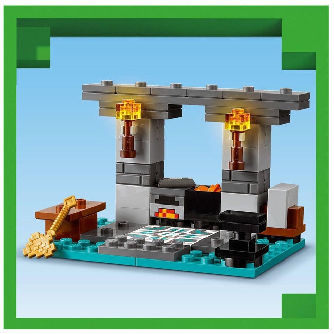 LEGO MINECRAFT THE ARMORY