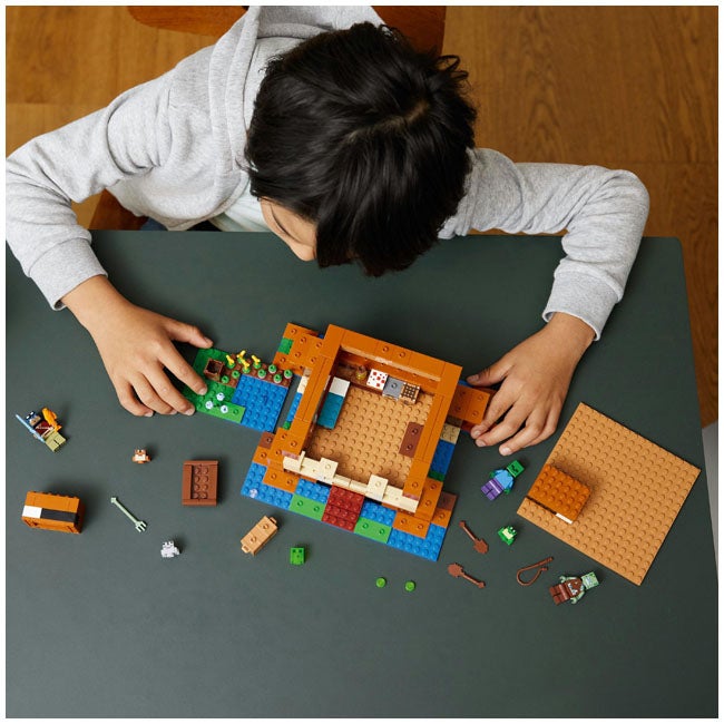 LEGO MINECRAFT THE FROG HOUSE