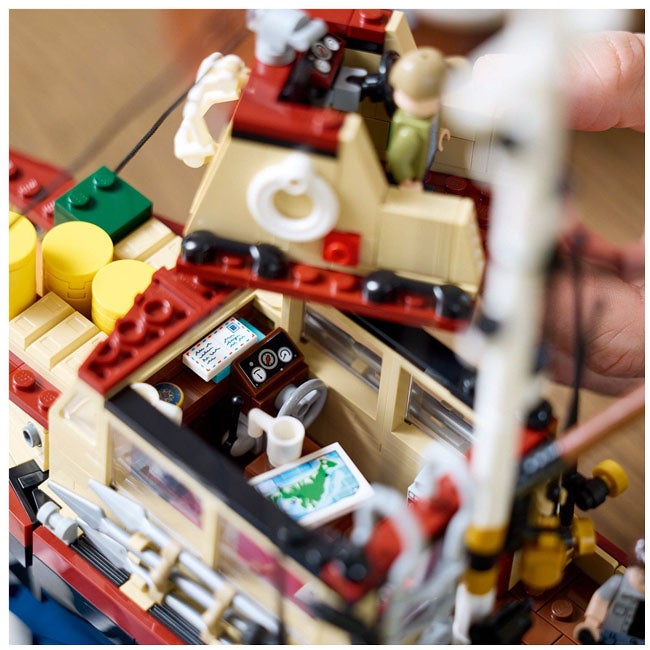 LEGO IDEAS JAWS