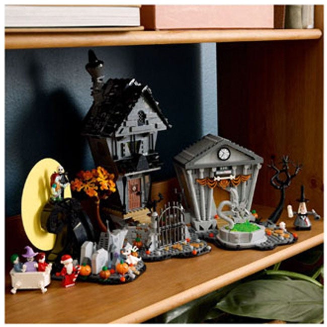 LEGO IDEAS DISNEY TIM BURTONS THE NIGHTMARE BEFORE CHRISTMAS
