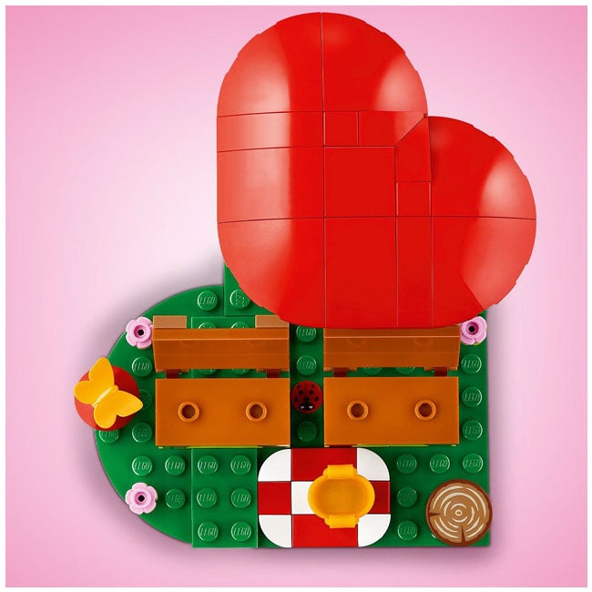 LEGO ICONIC HEDGEHOG PICNIC DATE