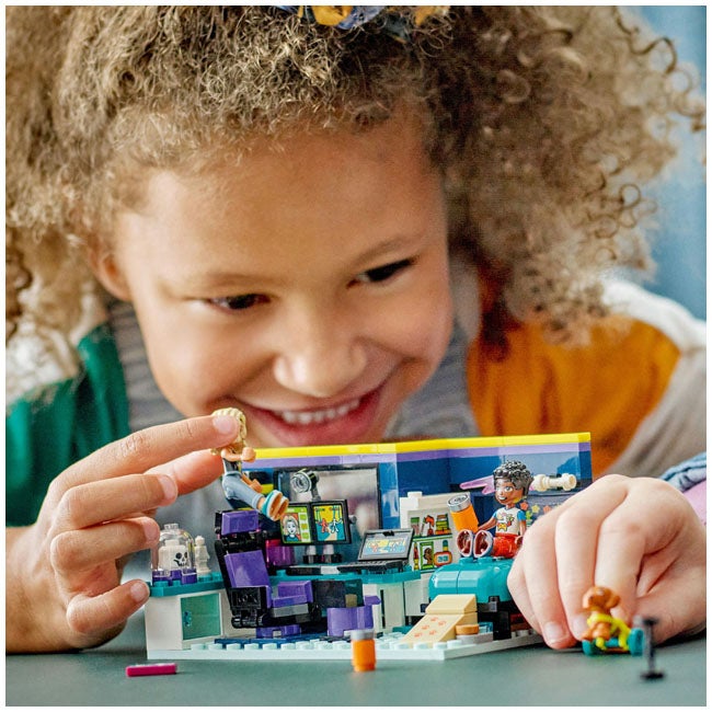 LEGO FRIENDS NOVAS ROOM