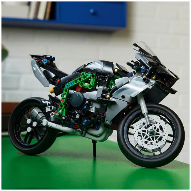 LEGO TECHNIC KAWASAKI NINJA H2R MOTORCYCLE