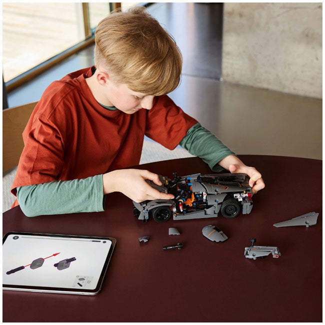 LEGO TECHNIC KOENIGSEGG JESKO ABSOLUT GRAY HYPERCAR