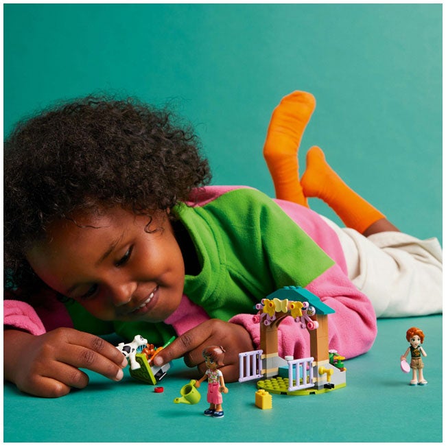 LEGO FRIENDS AUTUMNS BABY COW SHED