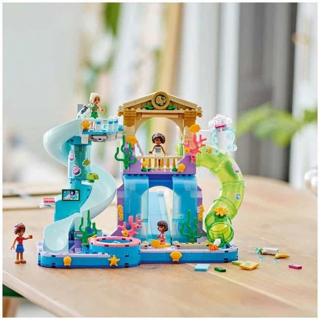 LEGO FRIENDS HEARTLAKE CITY WATER PARK