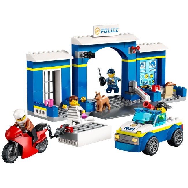 LEGO CITY POLICE STATION CHASE
