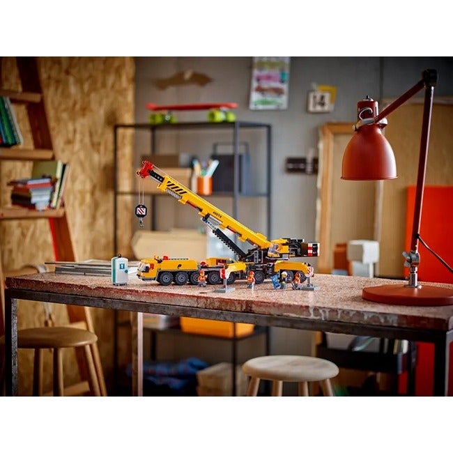 LEGO CITY YELLOW MOBILE CONSTRUCTION CRANE