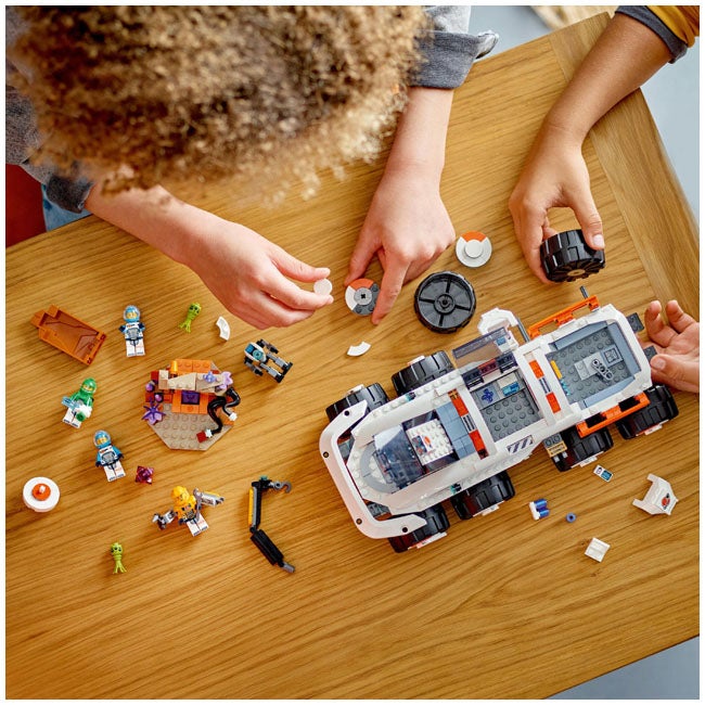 LEGO CITY COMMAND ROVER AND CRANE LOADER