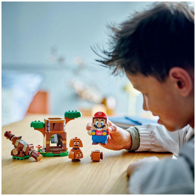 LEGO SUPER MARIO GOOMBASE PLAYGROUND