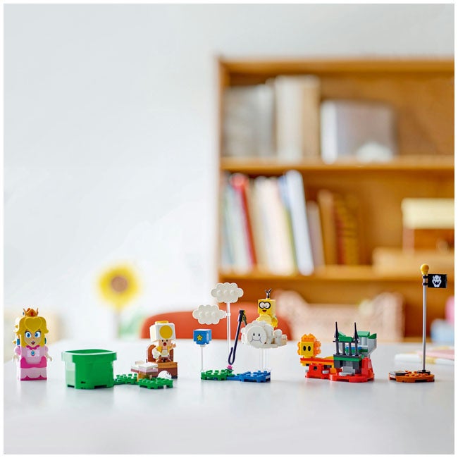 LEGO SUPER MARIO ADVENTURES WITH INTERACTIVE LEGO PEACH
