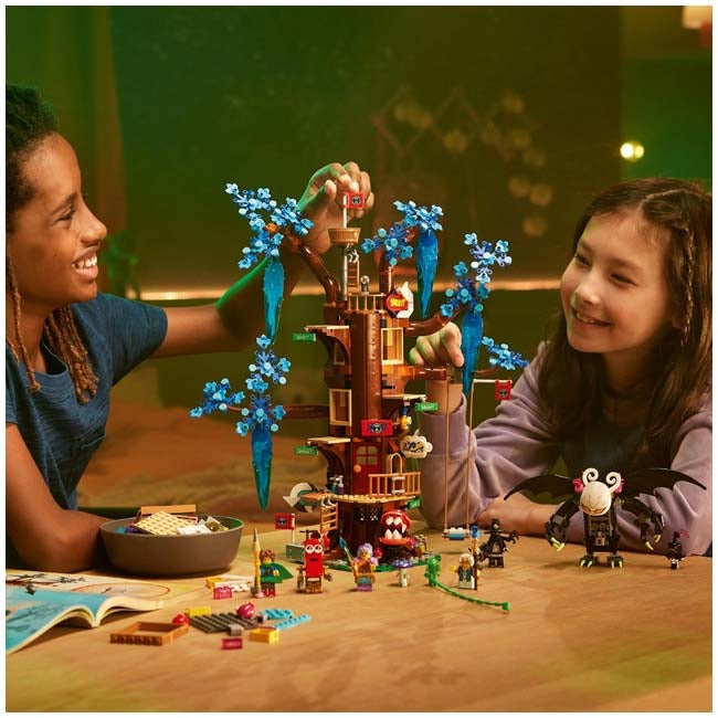 LEGO DREAMZZZ FANTASTICAL TREE HOUSE
