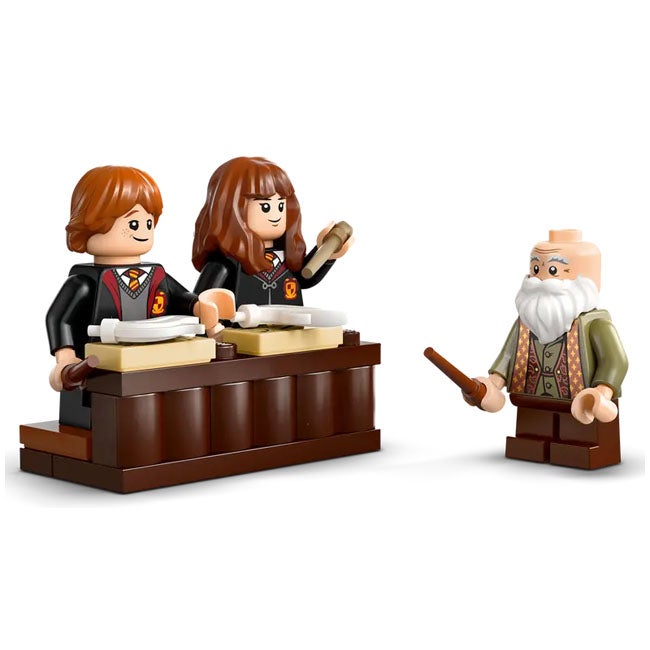 LEGO HARRY POTTER HOGWARTS CASTLE: CHARMS CLASS