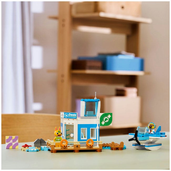 LEGO ANIMAL CROSSING FLY WITH DODO AIRLINES