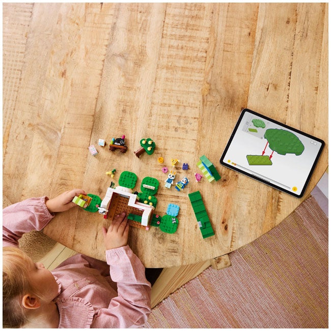 LEGO ANIMAL CROSSING ABLE SISTERS CLOTHING SHOP