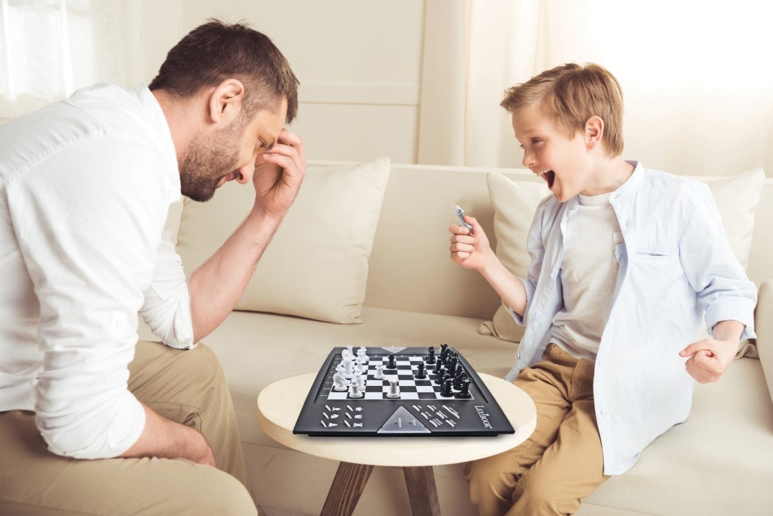 LEXIBOOK CHESSMAN ELITE ELECTRONIC CHESS GAME