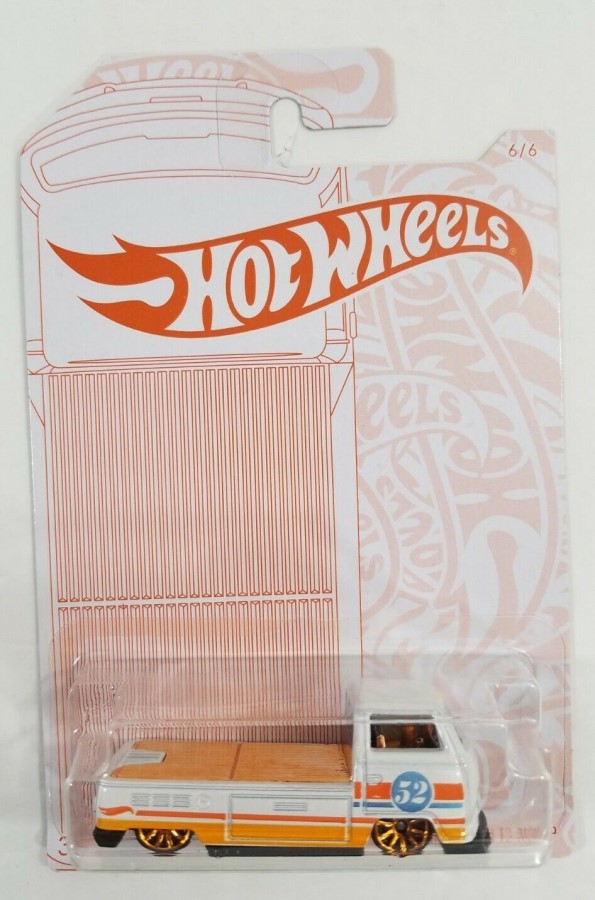 HOTWHEELS BASIC SINGLE CAR PACK - SATIN AND PEARL