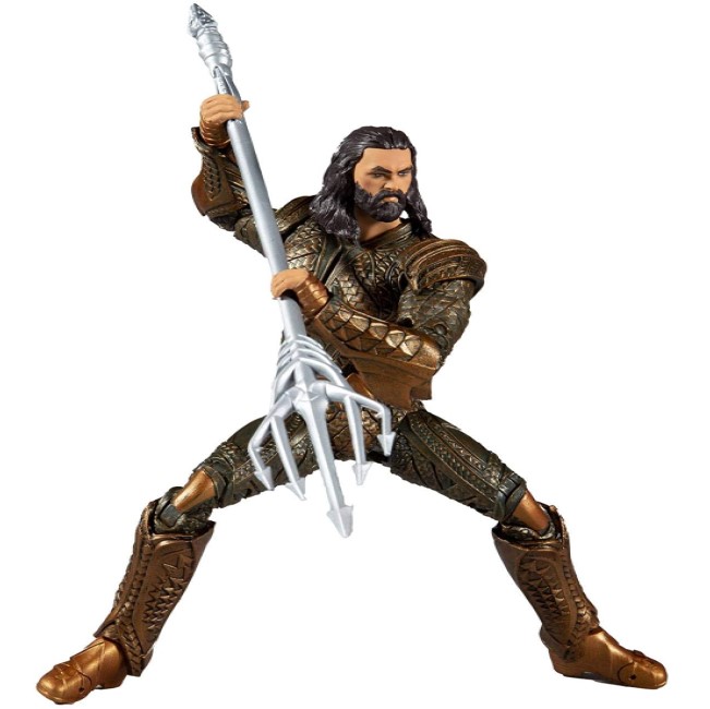 DC COMICS 7-INCH FIGURE - AQUAMAN
