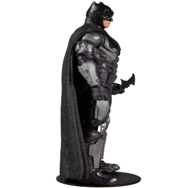 DC COMICS 7-INCH FIGURE - BATMAN