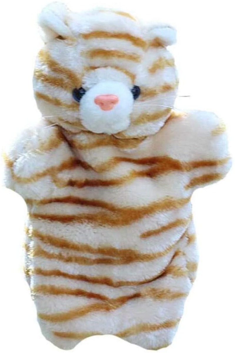 THE NAT GEO HAND PUPPET CAT