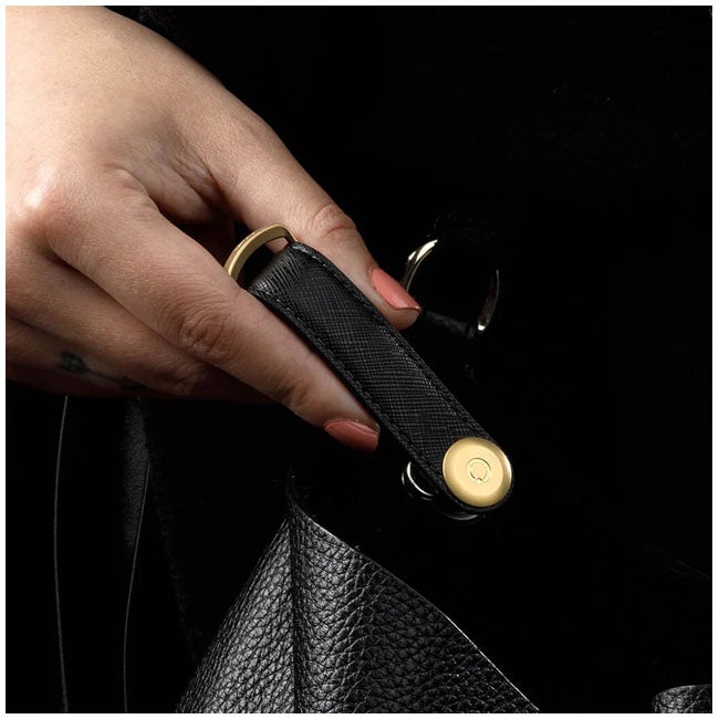 ORBITKEY ORGANISER SAFFIANO LIQUORICE BLACK