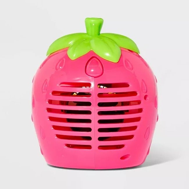 PLACO TOYS STRAWBERRY BUBBLES MACHINE