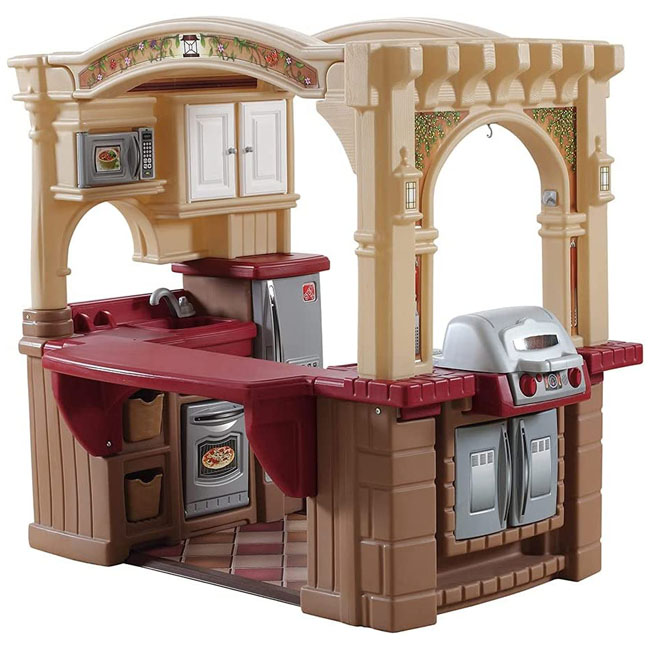 STEP 2 GRAND WALK IN KITCHEN & GRILL