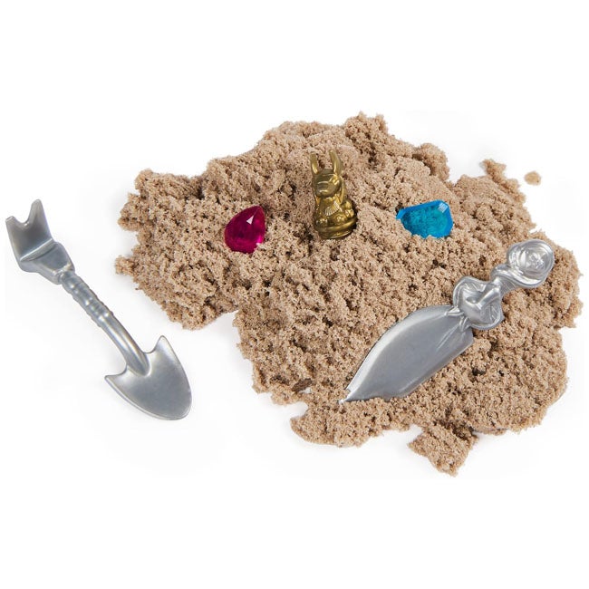 KINETIC SAND MUMMY TOMB WITH 6OZ BROWN PLAY SAND