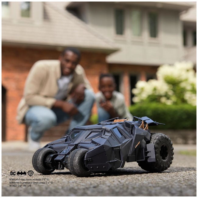 DC BATMAN THE DARK KNIGHT TRILOGY BATMOBILE TUMBLER RC