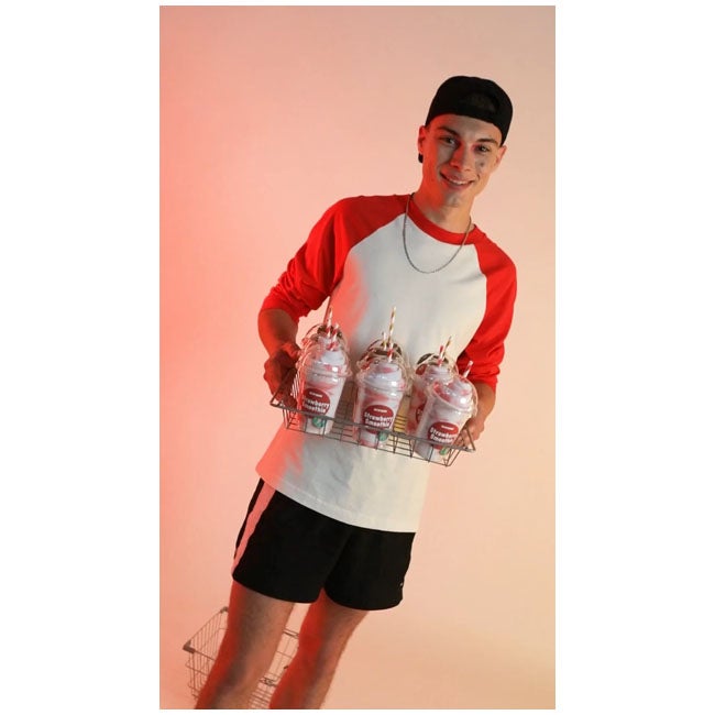 EAT MY SOCKS STRAWBERRY SMOOTHIE 2PCS