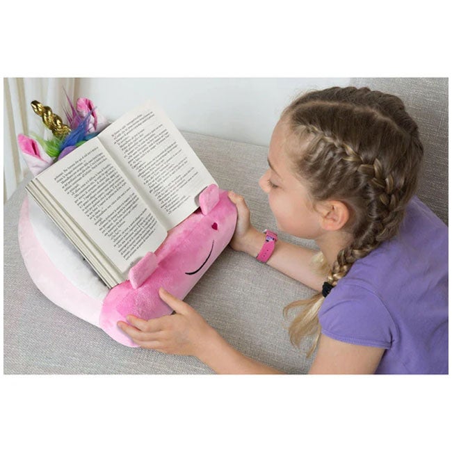 THINKING GIFTS CUDDLY READER UNICORN