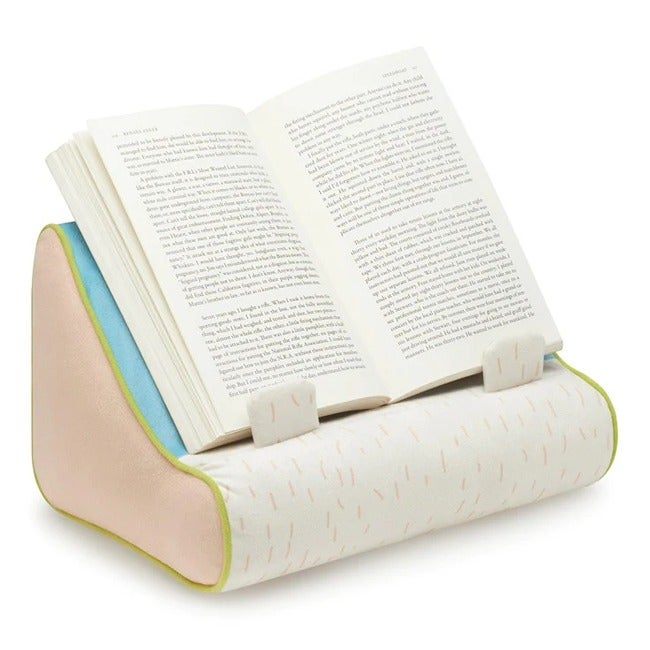 THINKING GIFTS BOOK COUCH LLAMA/CACTUS